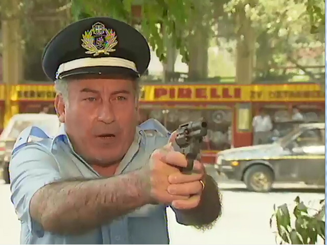 Front cover of Film Υπαστυνόμος Θανάσης VHS tape