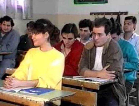 Front cover of Film Με ένοχα βήματα  VHS tape